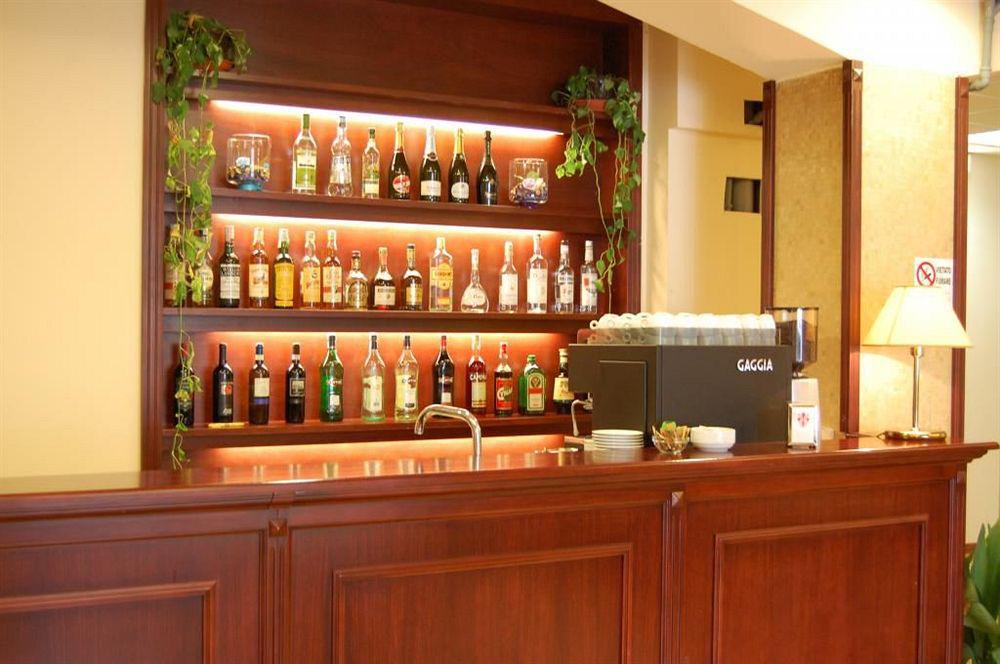 Astor Hotel 3*