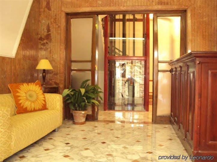Astor Hotel 3*